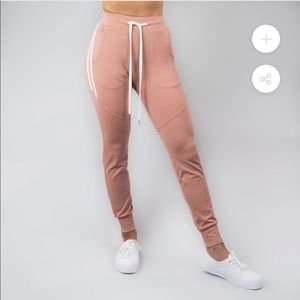 BuffBunny Stripe Jogger in Cider